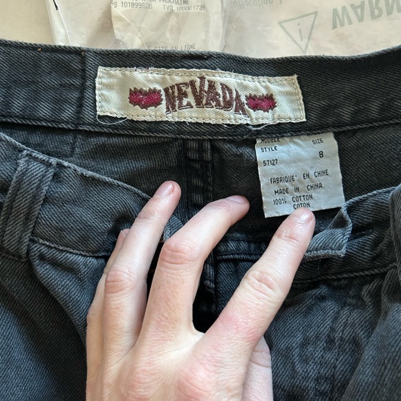 Nevada Jean shorts - Picture 3 of 3